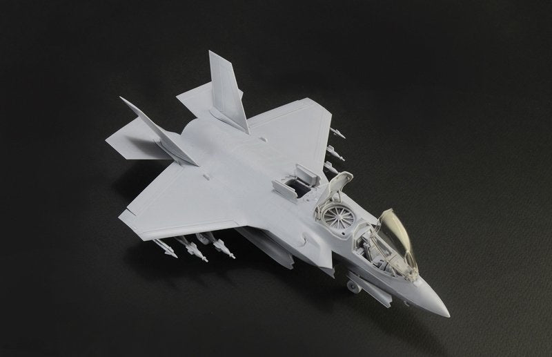 Italeri 1425 F-35 B Lightning II STOVL 1/72 – immagine 11
