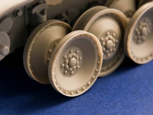 Panzer Art RE35-326 Roues à effet de burn pour char « Panther » 1/35 – image 3