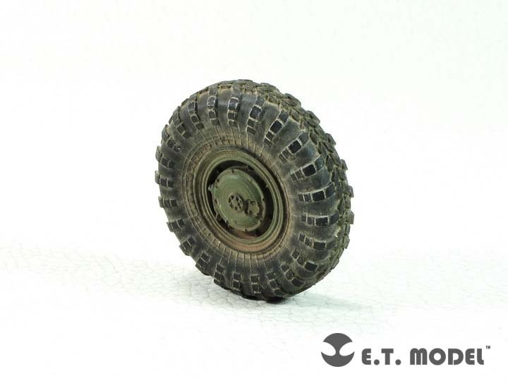 E.T. Model ER35-067 Russian GAZ39371 High-Mobility Multipurpose Military Vehicle Weighted Road Wheels For TRUMPETER 05594 1/35 – immagine 3