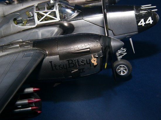 Trumpeter 02227 Lockheed P-38L-5-LO lightning 1/32 – zdjęcie 3
