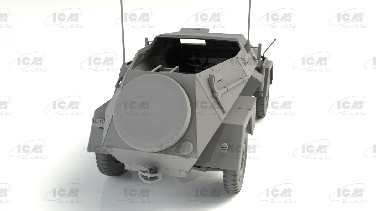 ICM 35110 Sd.Kfz. 247 Ausf.B, German Command Armored Vehicle 1/35 – image 4