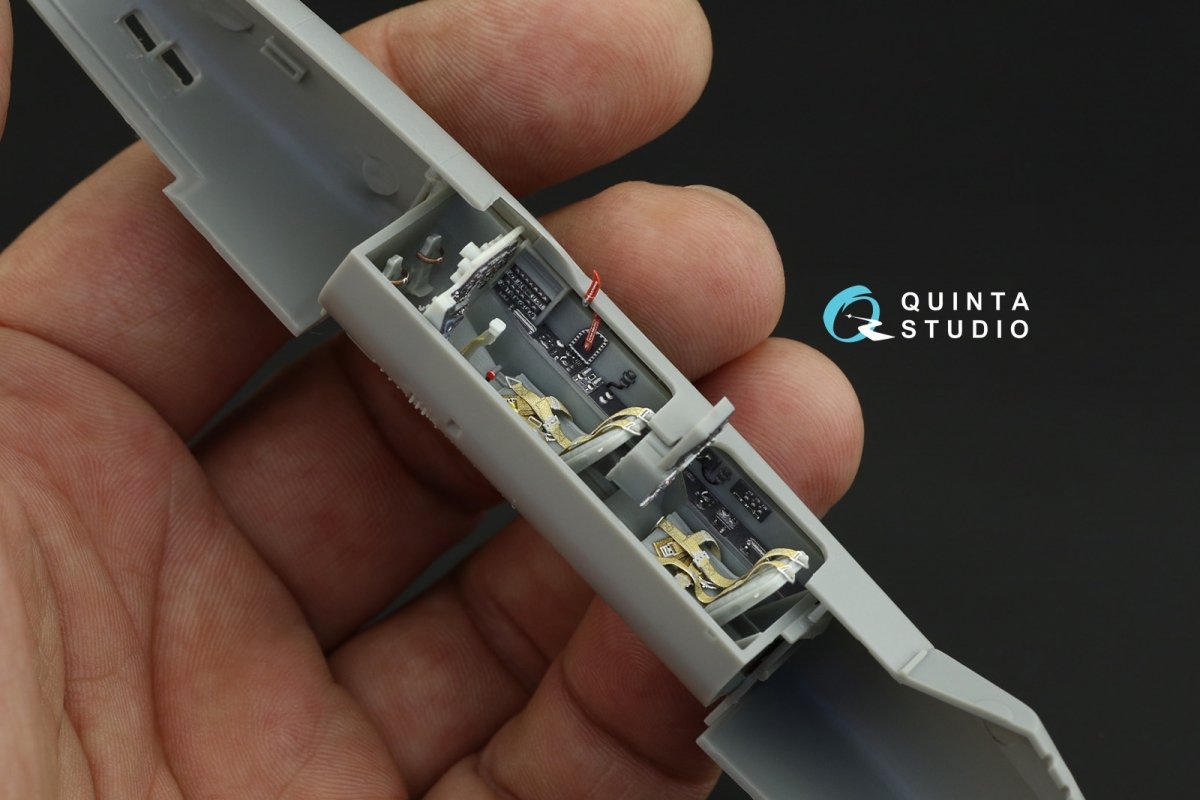Quinta Studio QD48185 Me 262B-1a/U1 3D-Printed &amp;amp; coloured Interior on decal paper (for Dragon ) 1/48 – immagine 6