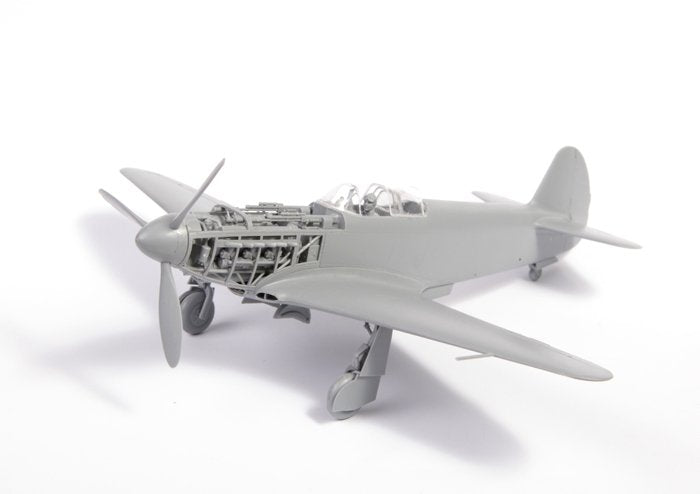 Zvezda 4814 Soviet fighter Yakovlev YAK-3 1/48 – immagine 2