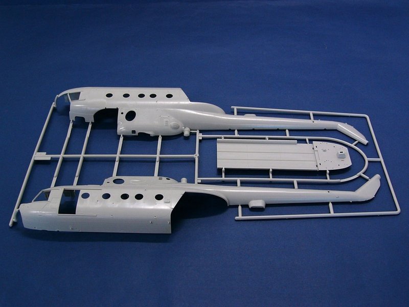 Trumpeter 05102 Mi-8MT/Mi-17 Hip-H Helicopter 1/35 – immagine 7