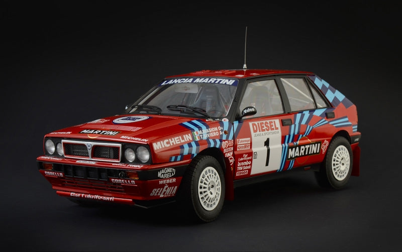 Italeri 4712 Lancia Delta HF Integrale Sanremo 1989 1/12 – imagen 4