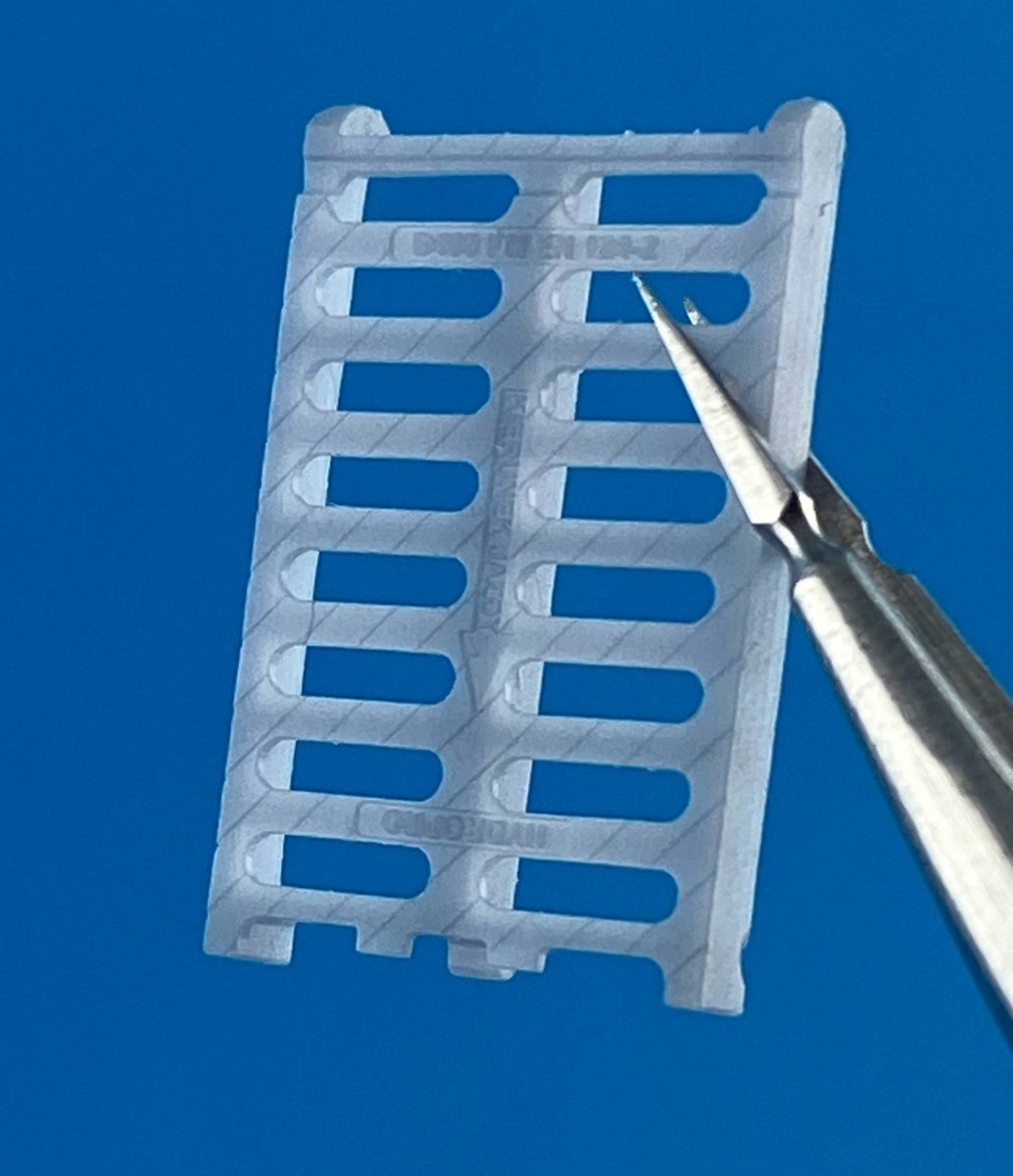 Point de non-retour 3523037 Grille d&amp;#39;égout de rue 1/35  – image 3