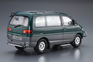 Aoshima 05667 Mitsubishi PE8W Delica Space Gear &amp;#39;96 1/24 – immagine 3