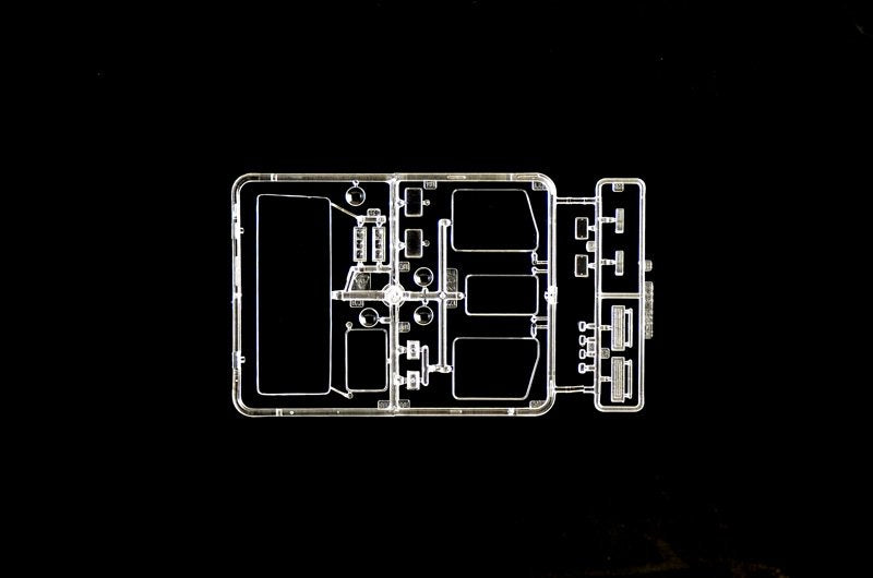 Italeri 3937 Scania T143H 6x2 1/24 – immagine 12