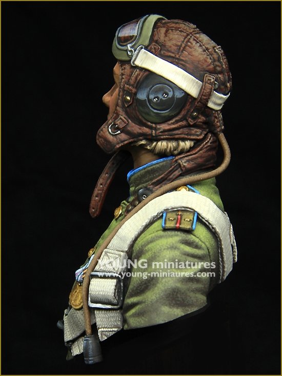 Young Miniatures YM1878 SORCIÈRES DE LA NUIT Régiment de bombardiers de nuit soviétiques Seconde Guerre mondiale 1/10 – image 4