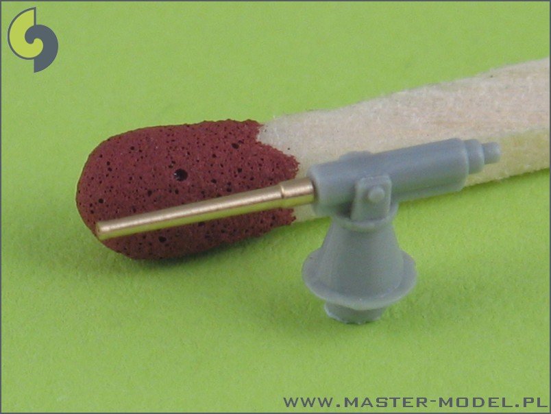 Master SM-350-023 Russian cruiser Varyag (1899) armament - 152mm (12pcs), 75mm (12pcs), 47mm (8pcs) – zdjęcie 4