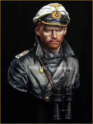 Young Miniatures YM1847 COMMANDANT DE SOUS-MARIN GUERRE MONDIALE 1/10 – image 7