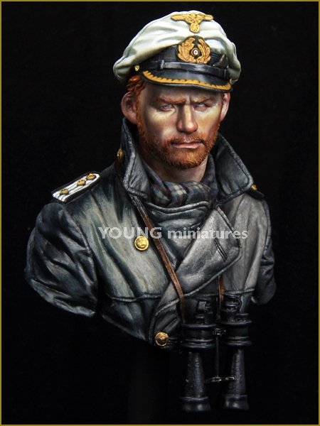 Young Miniatures YM1847 COMMANDANT DE SOUS-MARIN GUERRE MONDIALE 1/10 – image 7