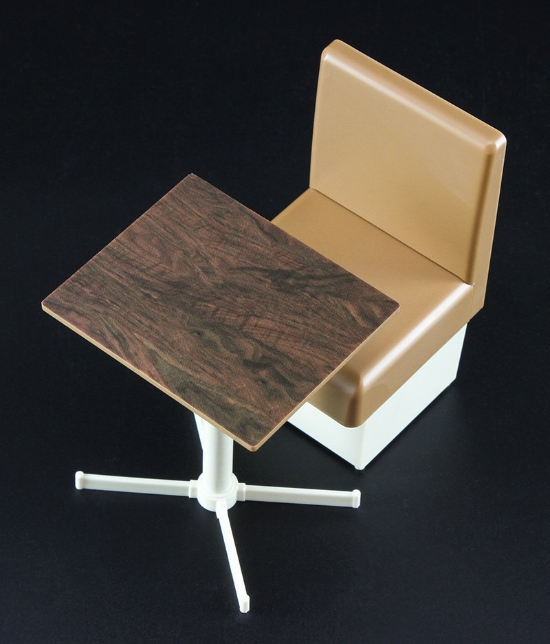 Hasegawa TF945 Woodgrain finish (walnut) – immagine 2