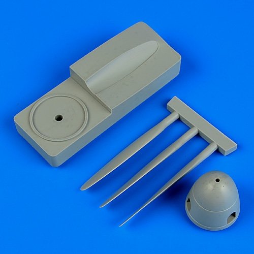 Hélice Quickboost QB32174 Arado AR 196 avec outil Revell 1/32