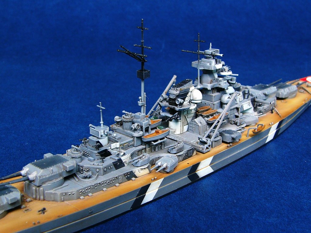 Trumpeter 05711 Allemagne Cuirassé Bismarck 1941 1/700 – image 5