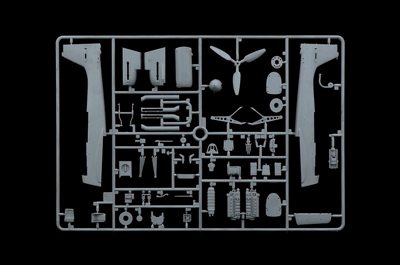 Italeri 2769 JU 87 B-2/R-2 PICCHIATELLO 1/48 – Bild 4