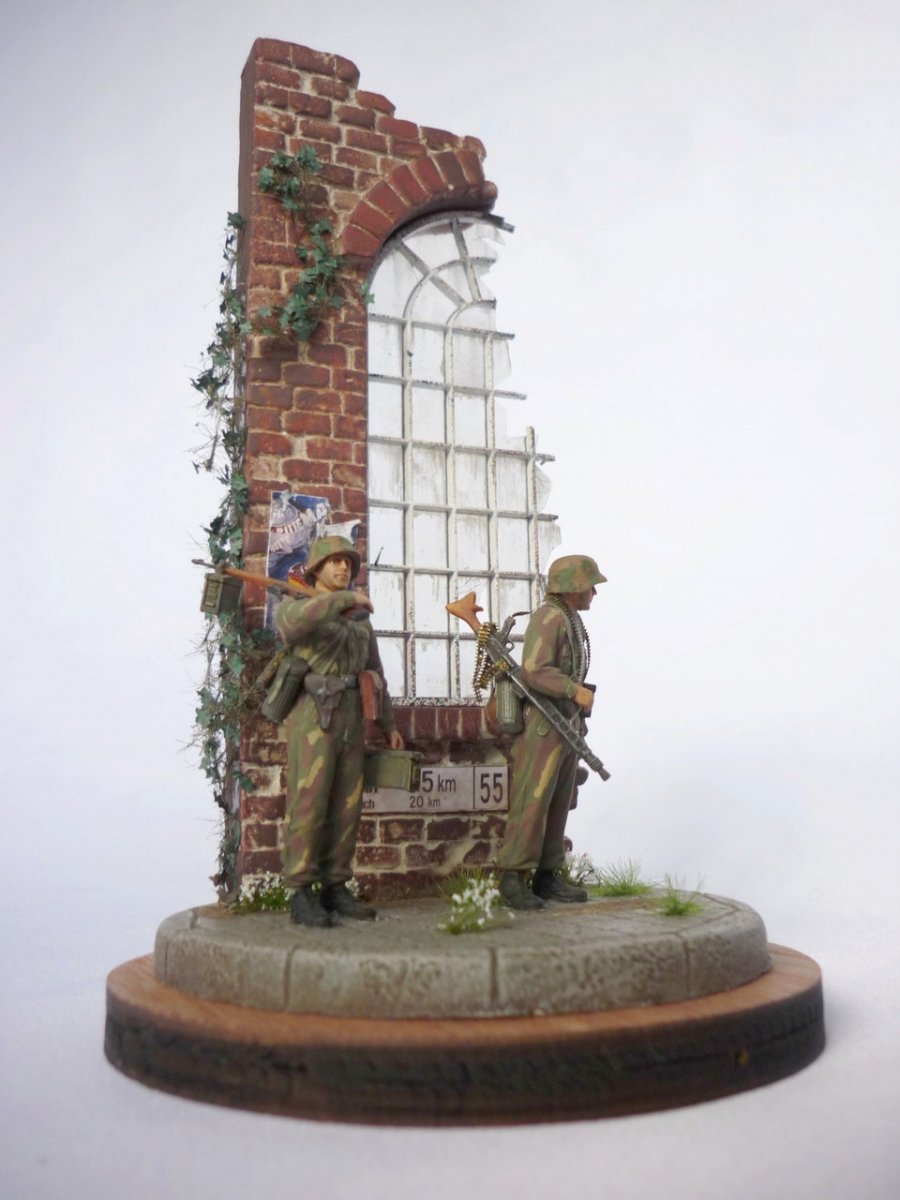 RT-Diorama 35294 Figures-Base 1/35 – immagine 6