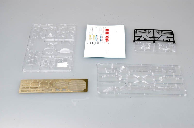 Trumpeter 04521 Russian cruiser Admiral Lazarev Ex-Frunze 1/350 – immagine 3