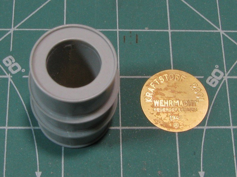 Eureka XXL E-011 Zestaw 4 beczek 200l 1/35 – Bild 7
