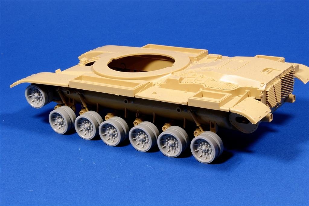 Roues de route Panzer Art RE35-129 pour char de combat principal M60 (motif en aluminium moulé) 1/35