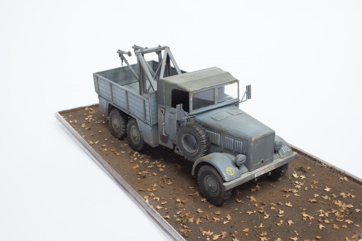 IBG 35006 Einheitsdiesel avec grue de dépannage Bilstein 1/35 – image 2