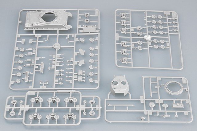 Trumpeter 07229 M4A3E8 TANK (T80 Track) 1/72 – immagine 4