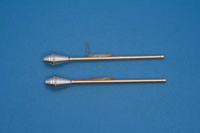 RB Model 35A17 Panzerfaust 30M 1/35 – immagine 2