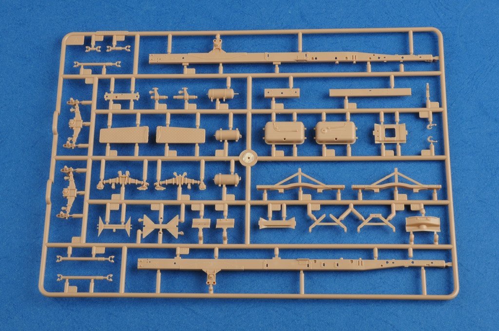 Hobby Boss 83846 Russian BM-13N 1/35 – zdjęcie 6