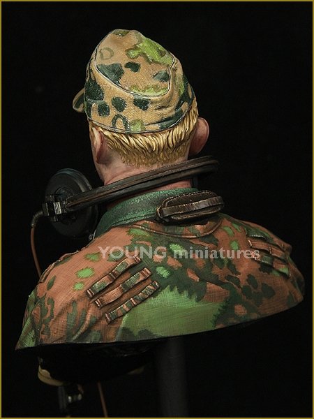 Young Miniatures YM1851 German WAFFEN SS Panzer Officer WWII 1/10 – immagine 4