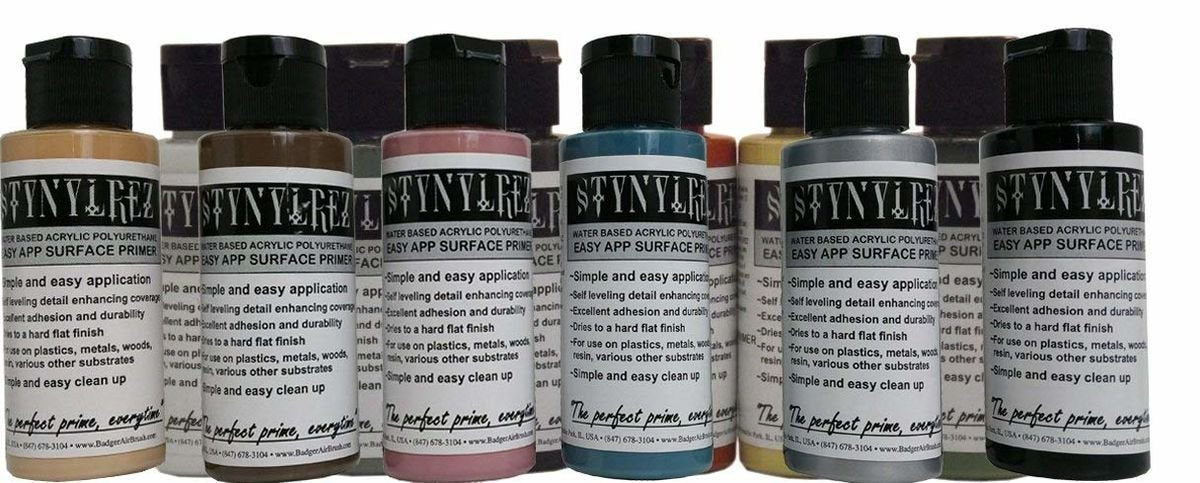 Kit d&amp;#39;apprêt acrylique polyuréthane à base d&amp;#39;eau Badger SNR-224 Stynylrez 12 tons