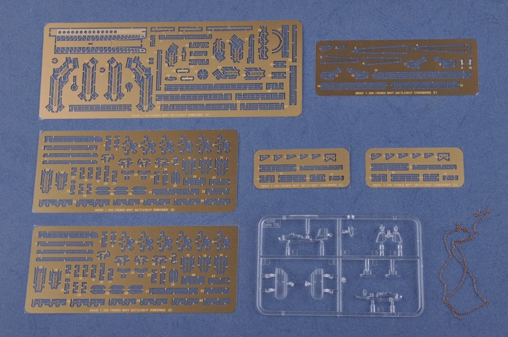 Hobby Boss 86507 French Navy Strasbourg Battleship 1/350 – immagine 4