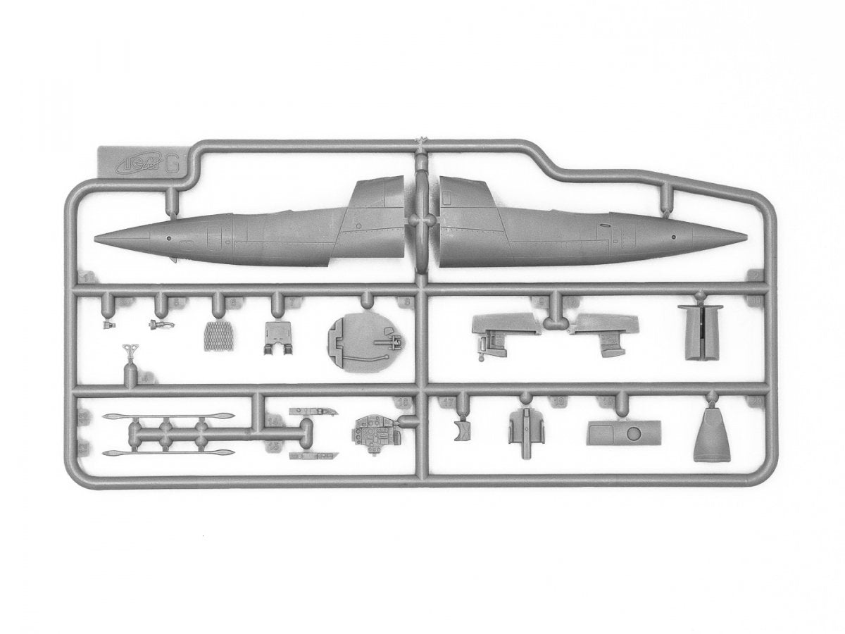 ICM 72178 MiG-25PU Soviet Training Aircraft 1/72 – imagen 12