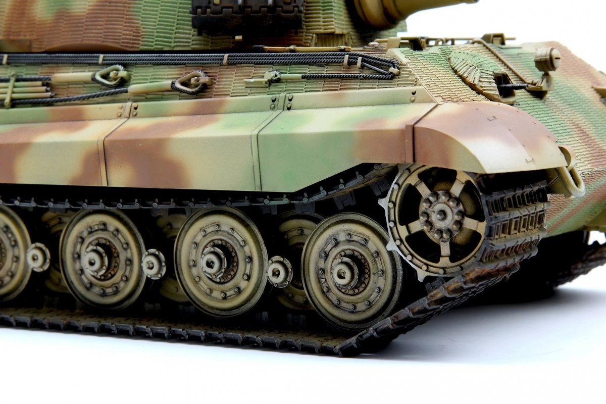 Meng Model TS-031 German Heavy Tank Sd.Kfz.182 King Tiger (Henschel Turret) 1/35 – image 5