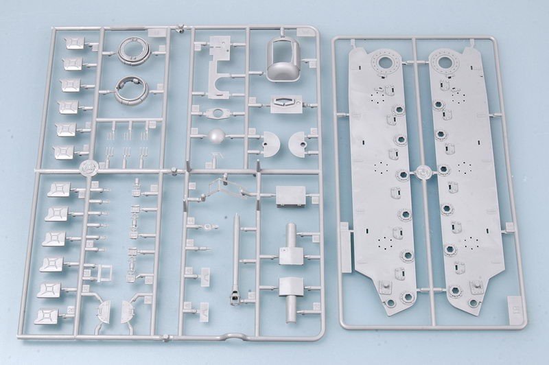 Trumpeter 00366 German Pz.Kpfm KV-1 756(r) Tank 1/35 – zdjęcie 6