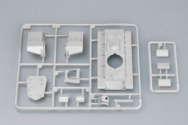 Trumpeter 07236 Soviet KV &amp;quot;Big turret&amp;quot; tank 1/72 – zdjęcie 4