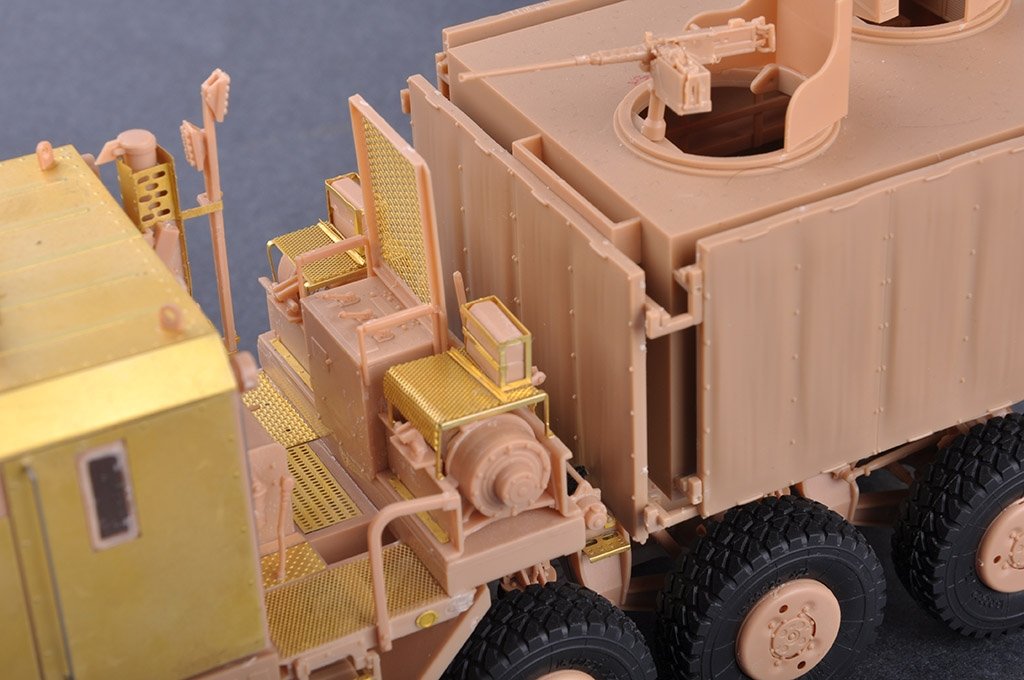 Hobby Boss 85525 M1070 Gun Truck 1/35 – zdjęcie 21