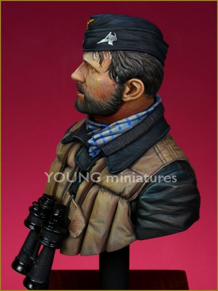 Young Miniatures YM1818 U-BOAT CREW WWII 1/10 – immagine 9