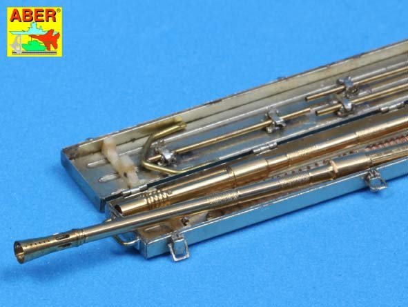 Aber 35L-089 Set of 2 German 2cm L/65 gun barrel for Flak 38 with storage box 1/35 – immagine 6