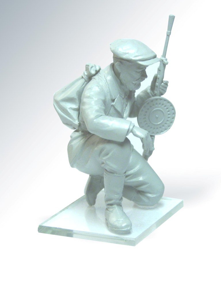 ICM 35631 WWII Soviet Partisans 1/35 – immagine 4