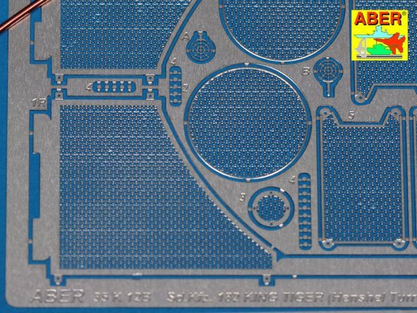 Aber 35K12 Pz.Kpfw. VI, Ausf.B (Sd.Kfz. 182) King Tiger (Henschel Turret) 1/35 – immagine 8
