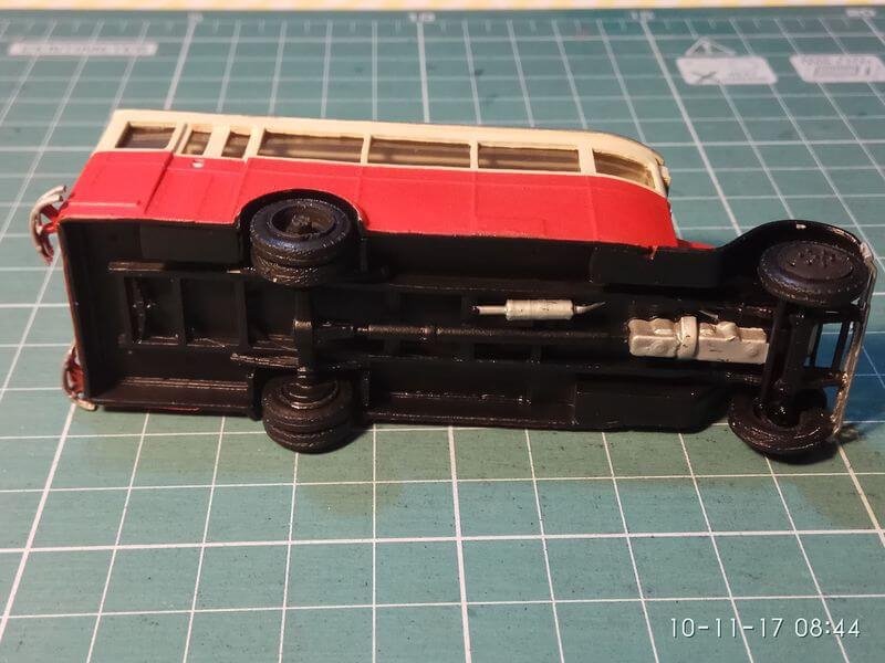 Zebrano 72110 ZiS-8 Soviet Bus 1/72 – imagen 4