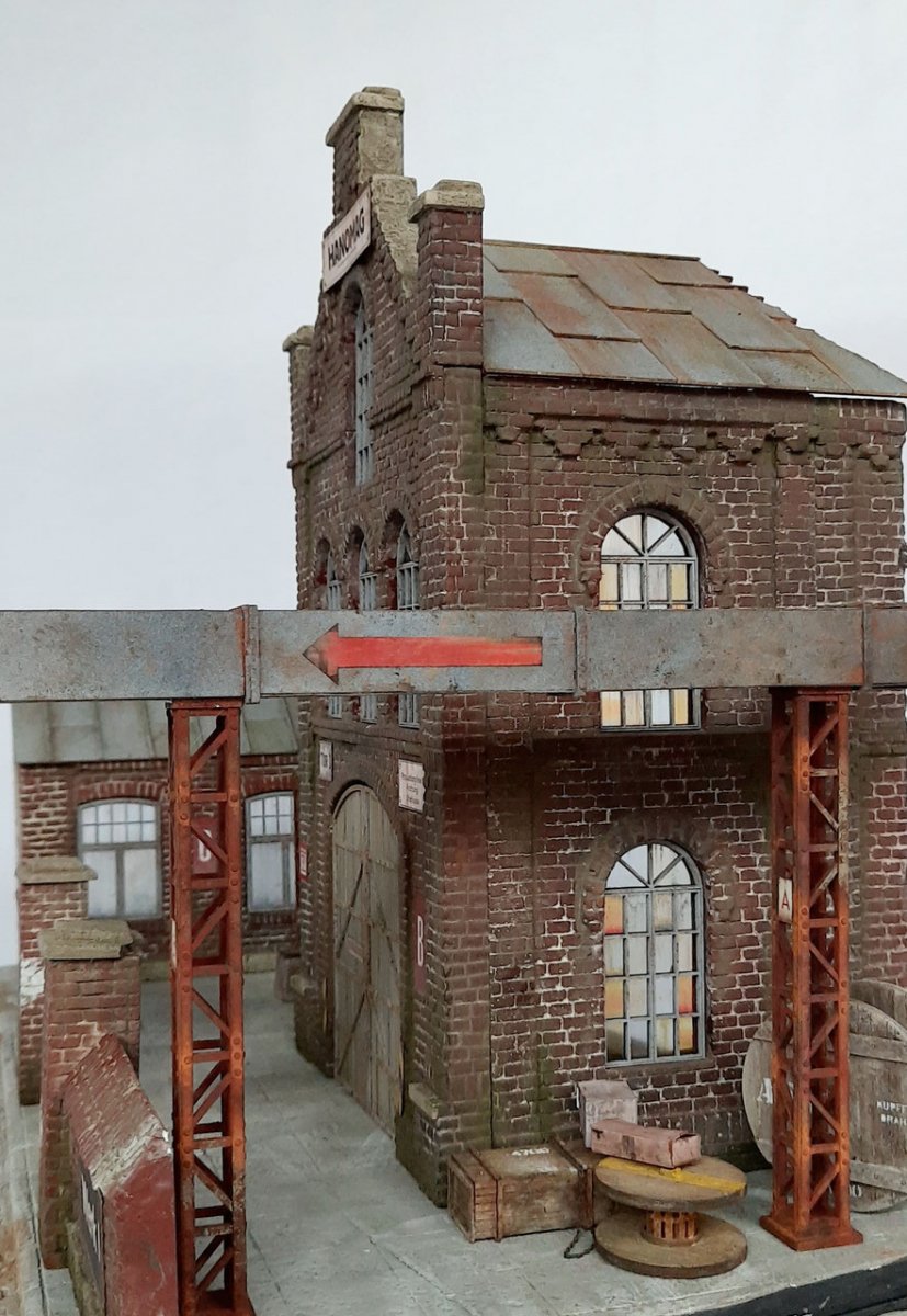 RT-Diorama 35286 Diorama-Base: &amp;quot;Factory Yard&amp;quot; 1/35 – Bild 5