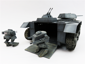 Modelcollect UA72161 Fist of War Series German P300/2 PanzerKampfWagen und Trager 1/72 – immagine 10
