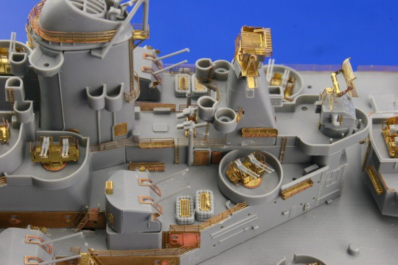 Eduard 53021 USS BB-63 Missouri 1/350 Tamiya – image 12