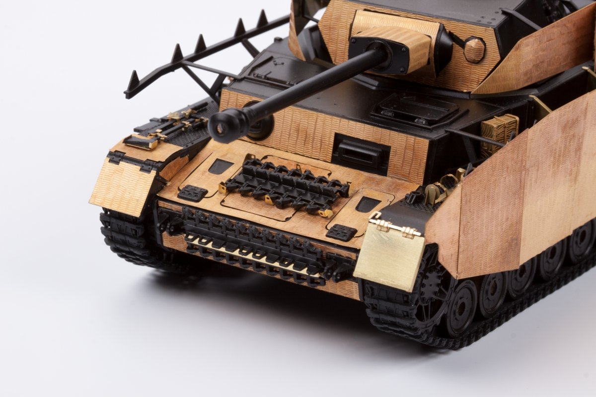 Eduard BIG3591 Panzer IV Ausf. ACADÉMIE H 1/35 – image 3