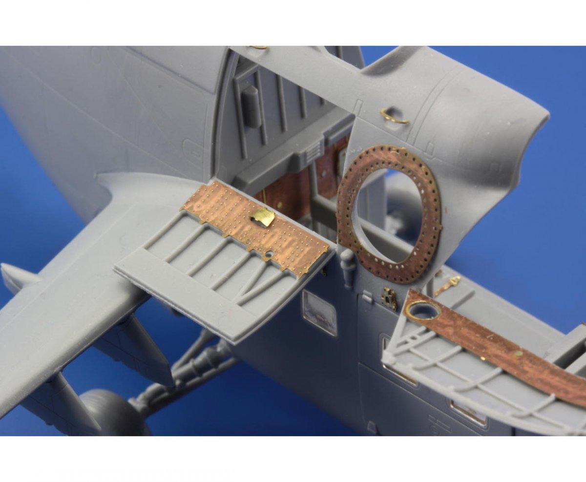 Eduard 72513 Mi-24V Hind E exterior 1/72 ZVEZDA – image 2