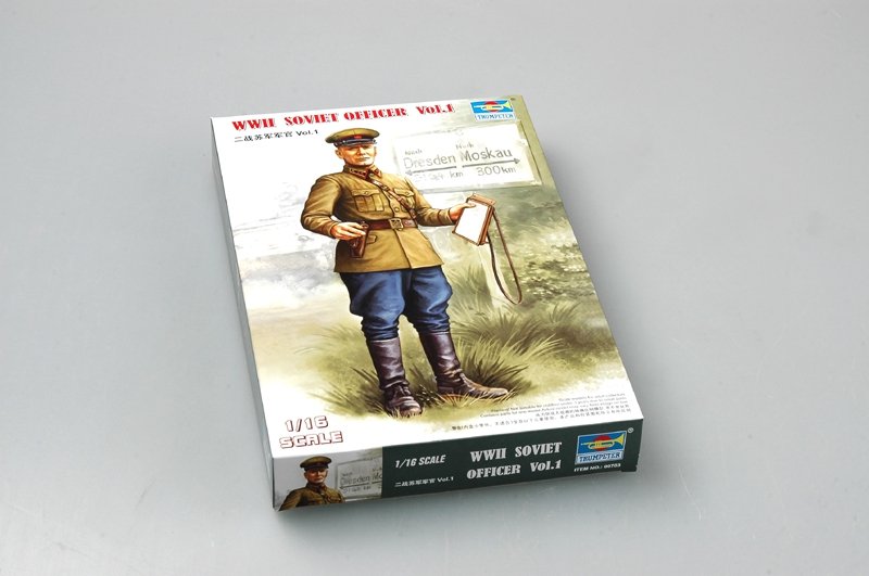 Trumpeter 00703 Officier soviétique de la Seconde Guerre mondiale Vol.1 (1/16) – image 2