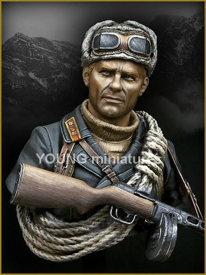 Young Miniatures YM1827 SOVIET MOUNTAINEER OFFICER 1942 1/10 – immagine 4