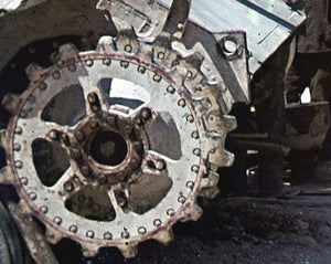 Panzer Art RE35-327 Damage drive wheels for “Panther” tank 1/35 – immagine 3