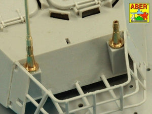 Aber R-44 Zestaw 2 anten VHF pojazdów NATO / Set of 2 NATO antennas with mount bases 1/35 – imagen 13